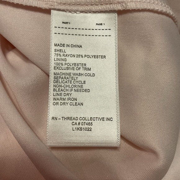Laundry By Shelli Segal Burn Out Top In Open soft Pink size M - Picture 4 of 5